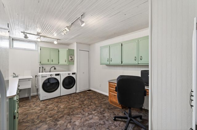 30945 Irene Avenue, Lindstrom, MN 55045