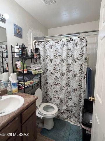2266 E Sunland Vista, Tucson, AZ 85713