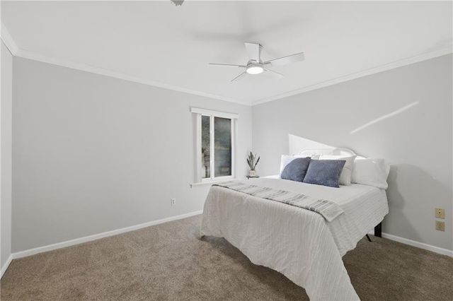 303 E Partridge Avenue 39, Independence, MO 64055