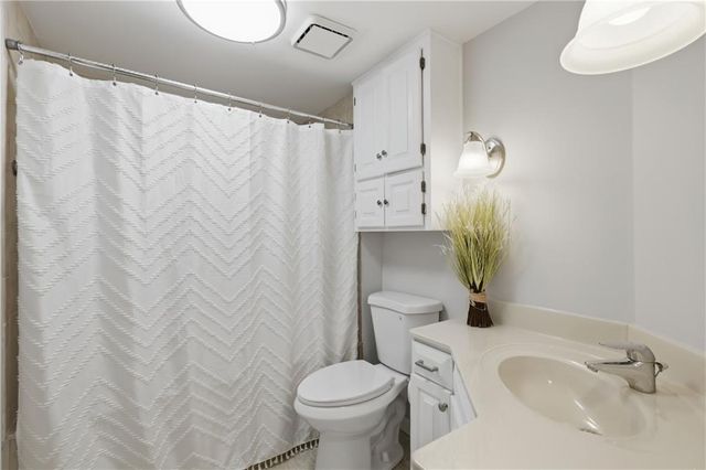 303 E Partridge Avenue 39, Independence, MO 64055