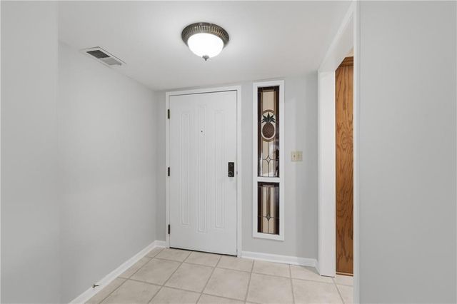 303 E Partridge Avenue 39, Independence, MO 64055