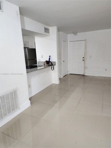 4321 W Mcnab Rd 10, Pompano Beach, FL 33069