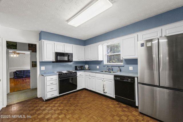 2047 BETA Court, Orange Park, FL 32073