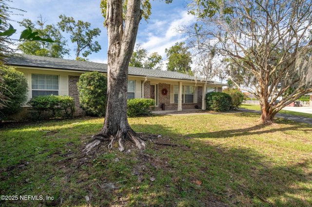 2047 BETA Court, Orange Park, FL 32073