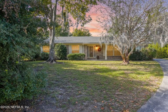 2047 BETA Court, Orange Park, FL 32073