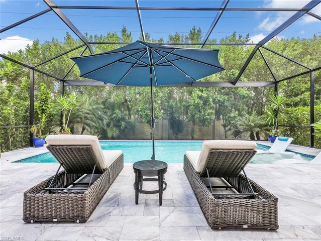 16395 Barclay CT, Naples, FL 34110