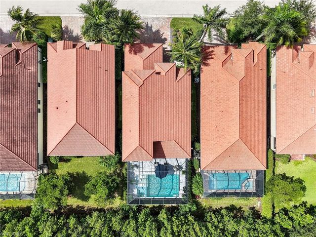 16395 Barclay CT, Naples, FL 34110