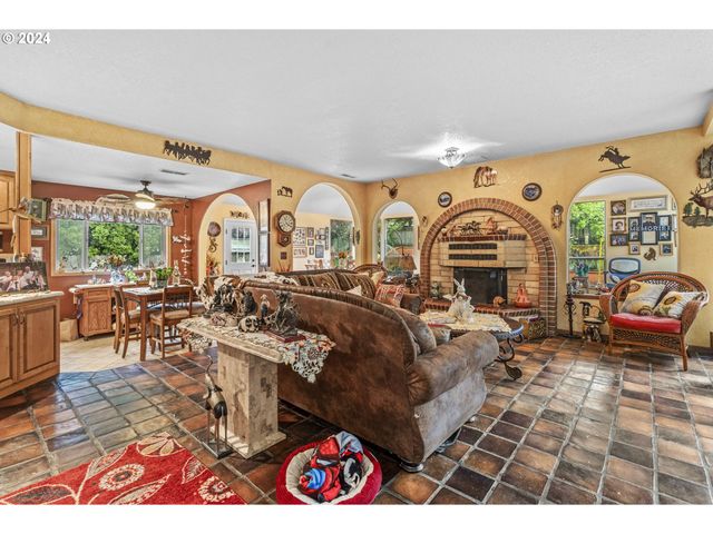 3509 Ne 161ST Way, Ridgefield, WA 98642