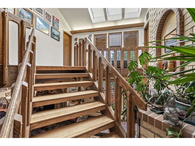 3509 Ne 161ST Way, Ridgefield, WA 98642