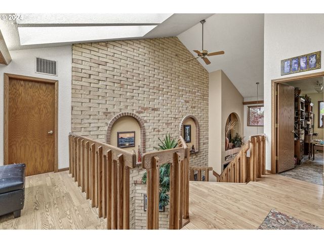 3509 Ne 161ST Way, Ridgefield, WA 98642