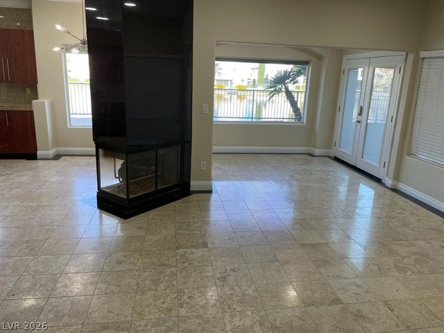 2960 Sun Lake Drive, Las Vegas, NV 89128