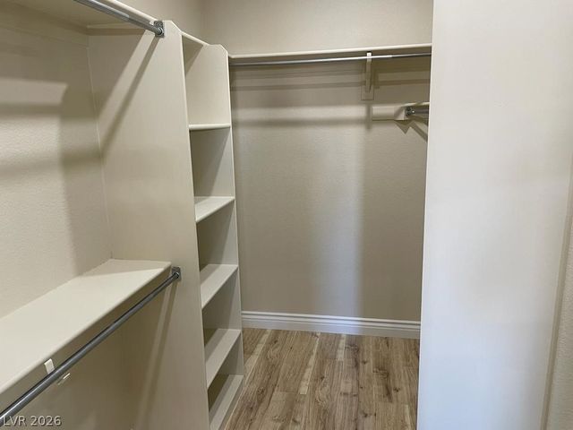2960 Sun Lake Drive, Las Vegas, NV 89128