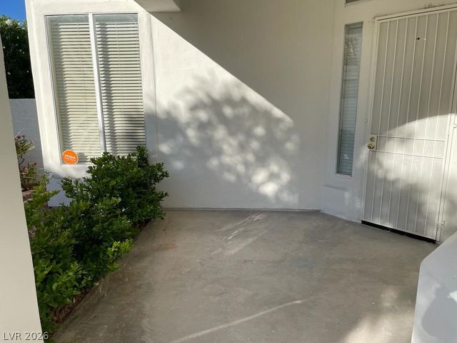 2960 Sun Lake Drive, Las Vegas, NV 89128