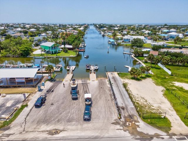 6419 W RICHARD DRIVE, Weeki Wachee, FL 34607