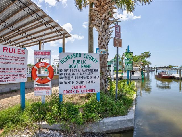 6419 W RICHARD DRIVE, Weeki Wachee, FL 34607