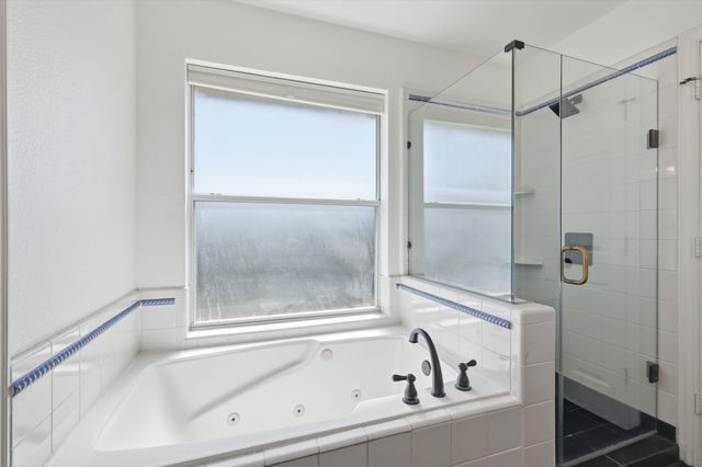 836 Lakeview Circle, Coppell, TX 75019