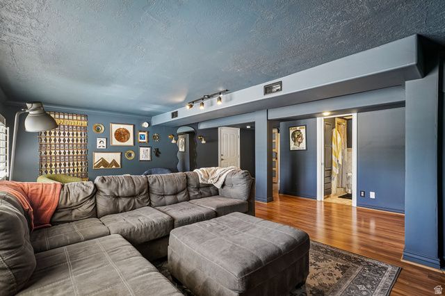 3027 E NILA WAY, Holladay, UT 84124