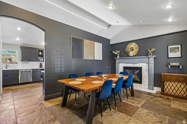 3027 E NILA WAY, Holladay, UT 84124