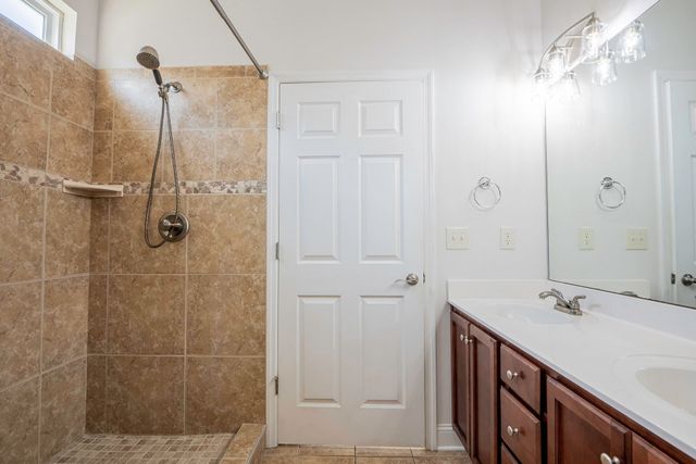 8193 Kaitlin Lane, Ooltewah, TN 37363