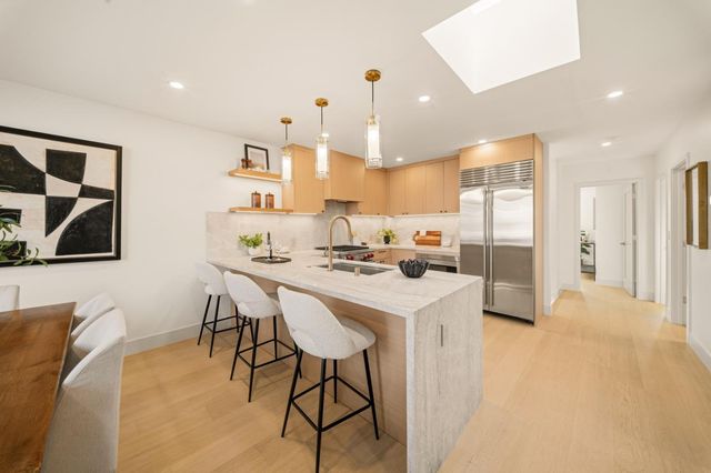 1887 30th Avenue, San Francisco, CA 94122