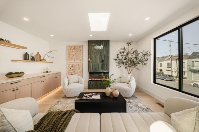1887 30th Avenue, San Francisco, CA 94122