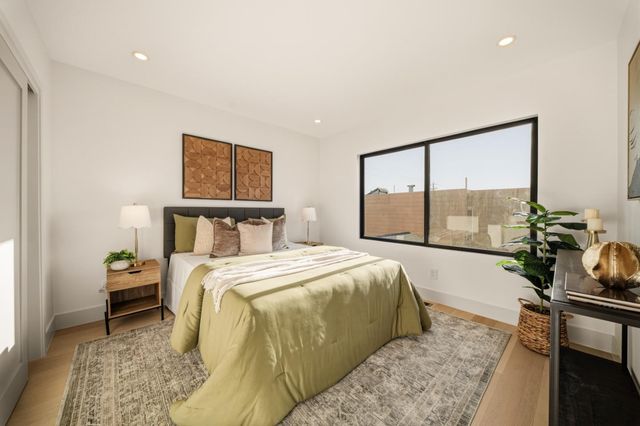 1887 30th Avenue, San Francisco, CA 94122