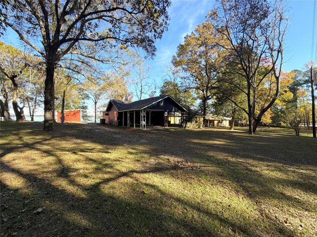 161 E Waltz Lane, Trinity, TX 75862