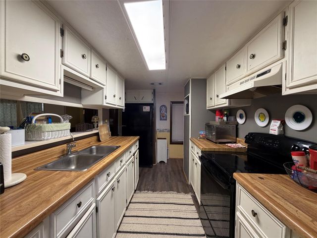 161 E Waltz Lane, Trinity, TX 75862