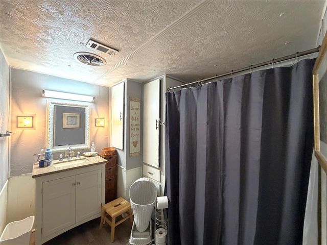 161 E Waltz Lane, Trinity, TX 75862