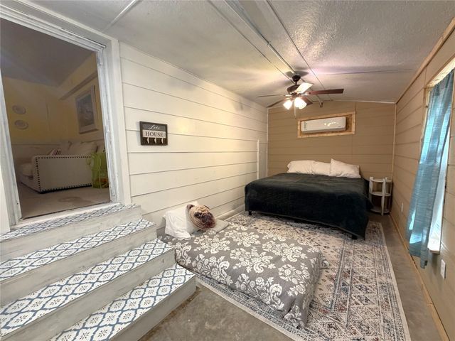 161 E Waltz Lane, Trinity, TX 75862