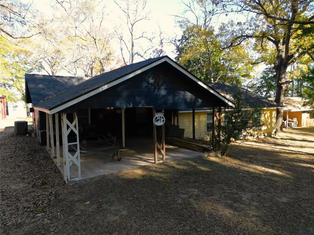 161 E Waltz Lane, Trinity, TX 75862