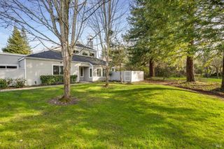 2322 Lakeview Dr, Santa Rosa, CA 95405