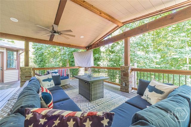45 Lakepoint Drive, Dawsonville, GA 30534