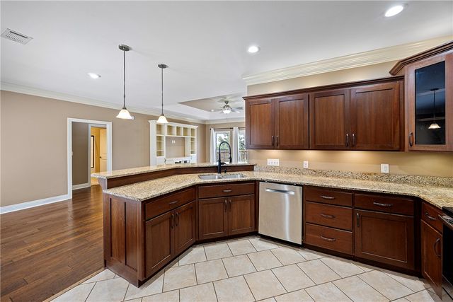 31 Village Court, Russellville, AR 72802