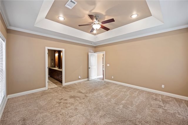 31 Village Court, Russellville, AR 72802