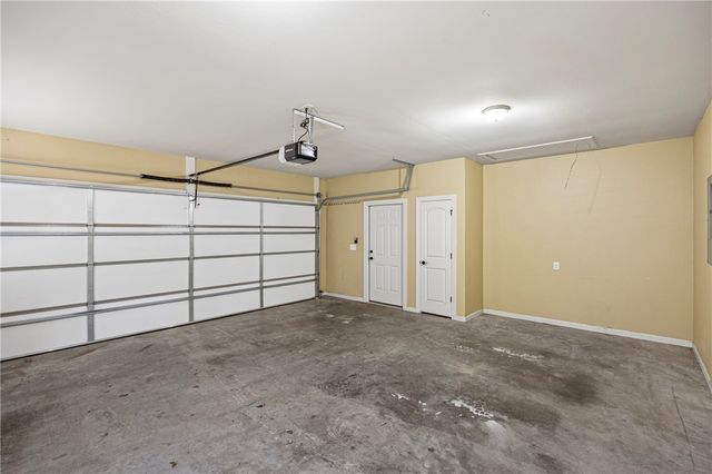 31 Village Court, Russellville, AR 72802