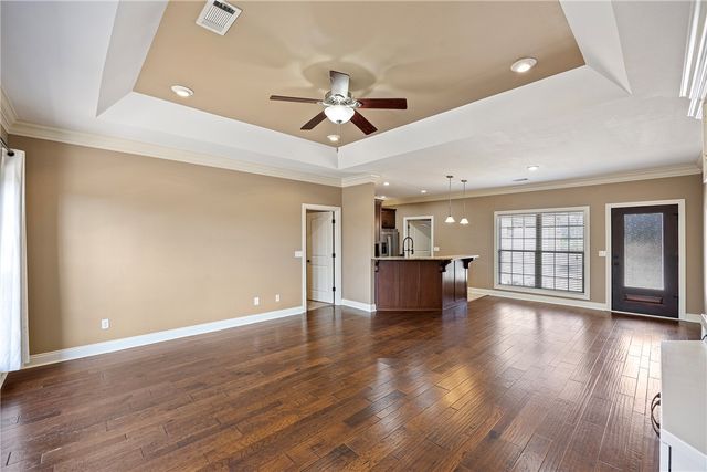 31 Village Court, Russellville, AR 72802