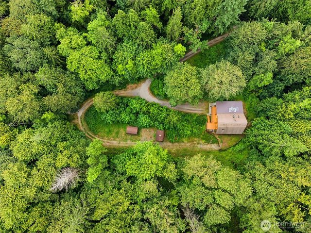 5931 290th Avenue SE, Issaquah, WA 98027