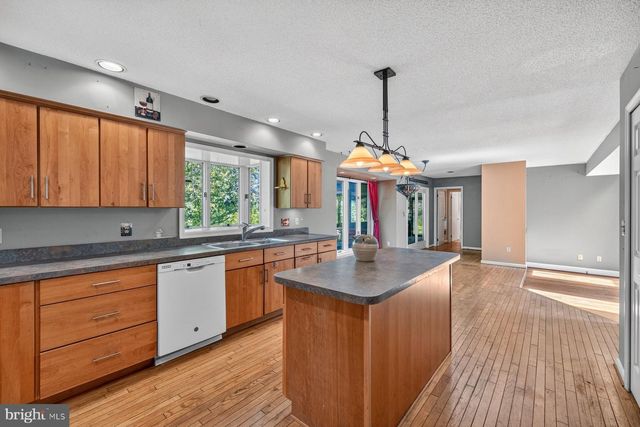 20001 CHERRY HILL CIR, Hagerstown, MD 21742