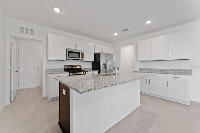 15014 WINDFLOWER ALLEY, Winter Garden, FL 34787