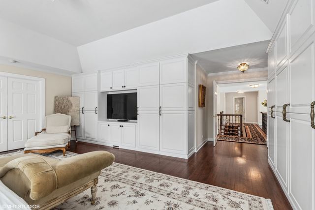 11 Moate Lane, Barrington Hills, IL 60010