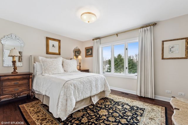 11 Moate Lane, Barrington Hills, IL 60010