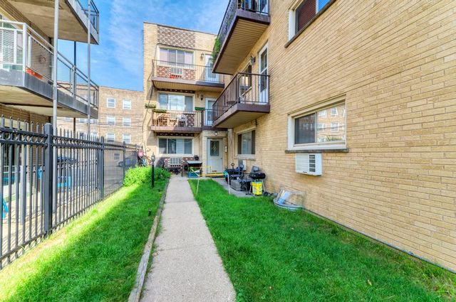 7453 N Sheridan Road 3B, Chicago, IL 60626