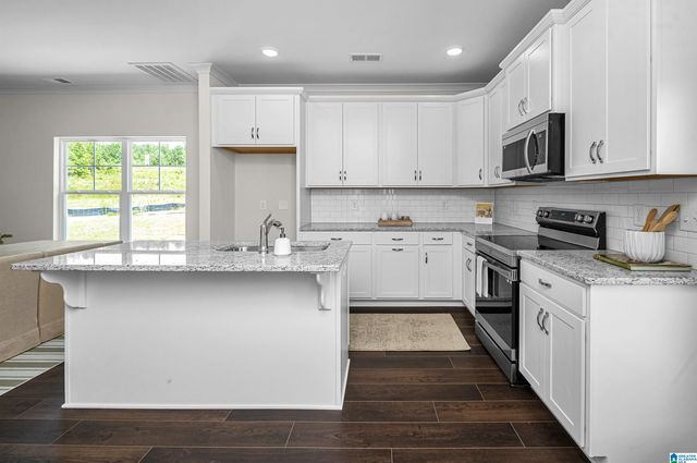 2033 WOHALI DRIVE, Leeds, AL 35094