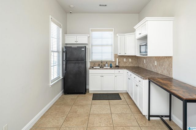 2033 WOHALI DRIVE, Leeds, AL 35094