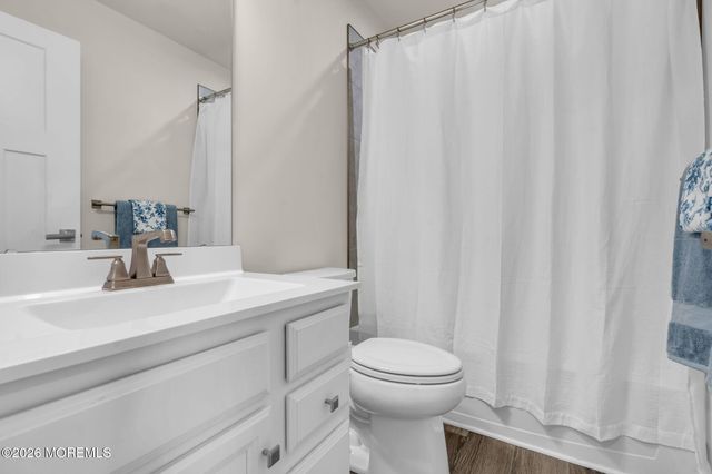63 American Way, Cliffwood, NJ 07721