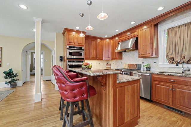 83 Beacon, Boston, MA 02136