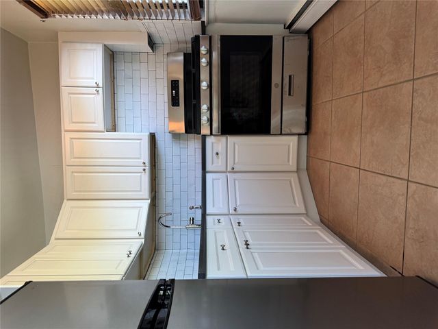 91 Tulip Avenue C2, Floral Park, NY 11001