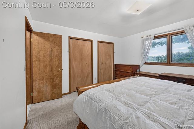 679 N Long Lake Boulevard, Lake Orion, MI 48362