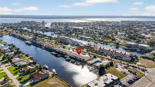 1621 Beach PKWY # 203, Cape Coral, FL 33904